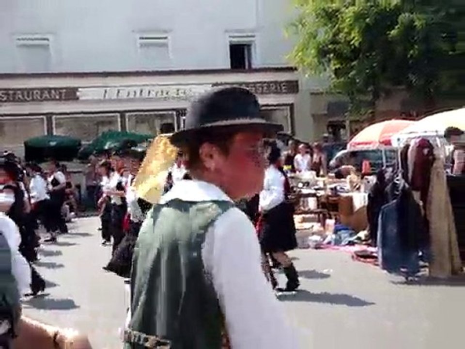 majorette                       francoise