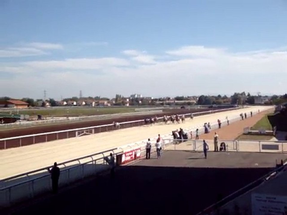 12/09/10 Lyon La Soie, arrivée de la 2è course.