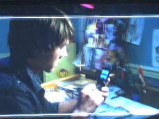  - Behind The Scenes  (Anglais)
