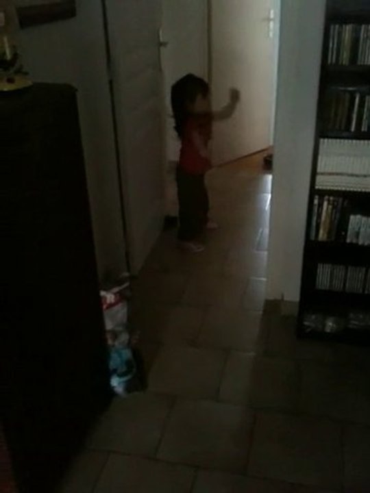 Je me regarde danser...