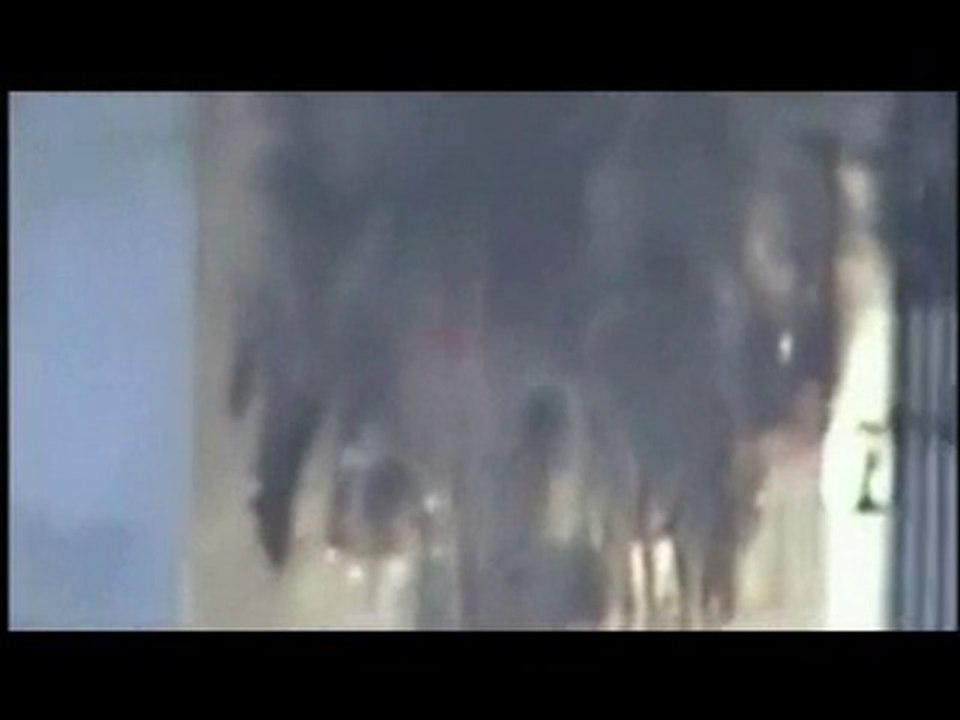 911 Les tours du W T C en feu de 8h46 à 10h28 RARE