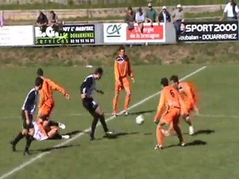 Stella Maris contre le FC Lorient D