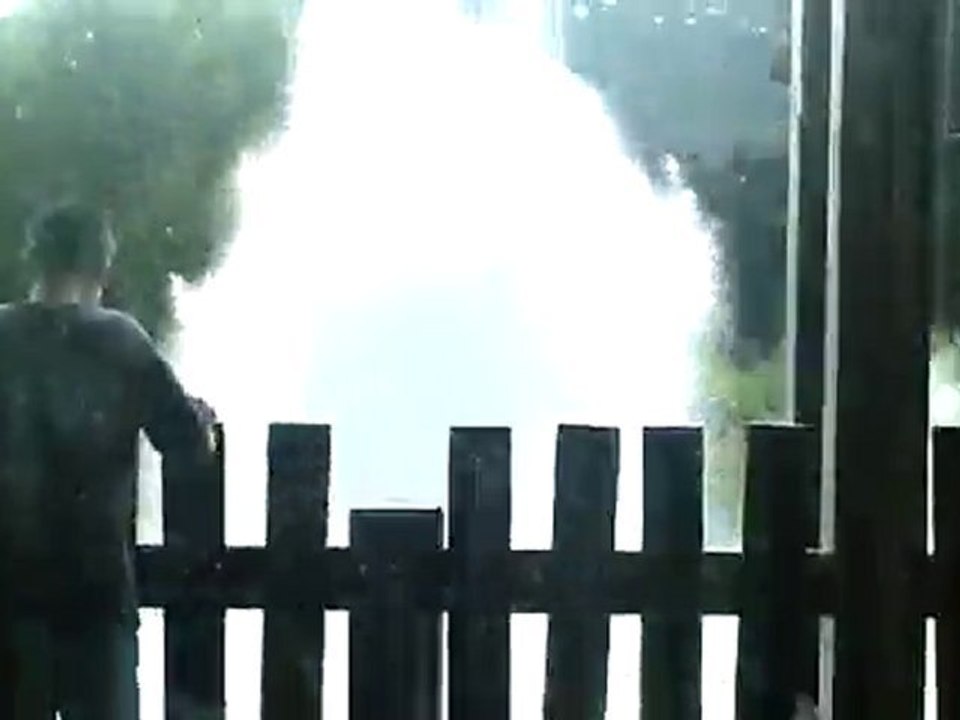 V040910_15.150001