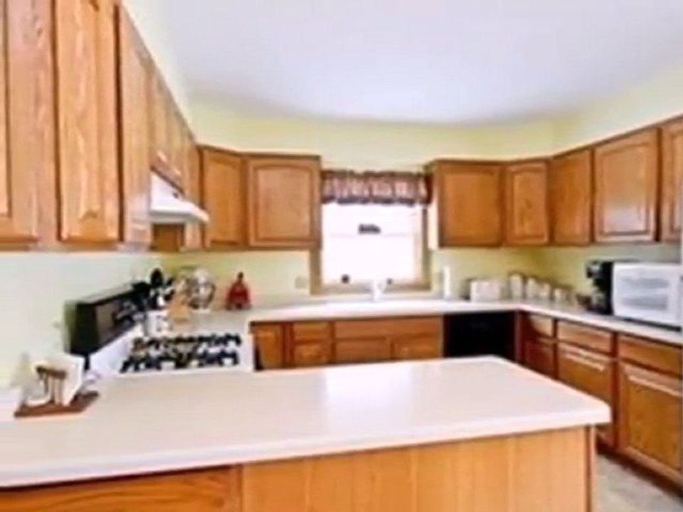 Homes for Sale - 6930 Colt Cir - West Bend, WI 53090 - Coldw