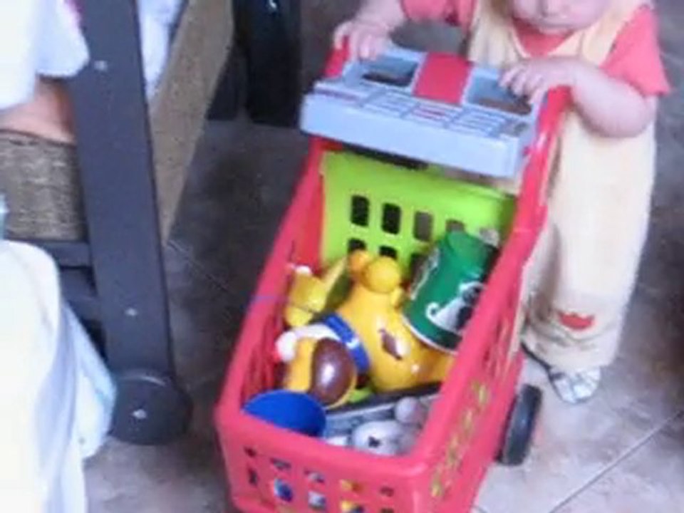 Les premiers pas d'Eléanore