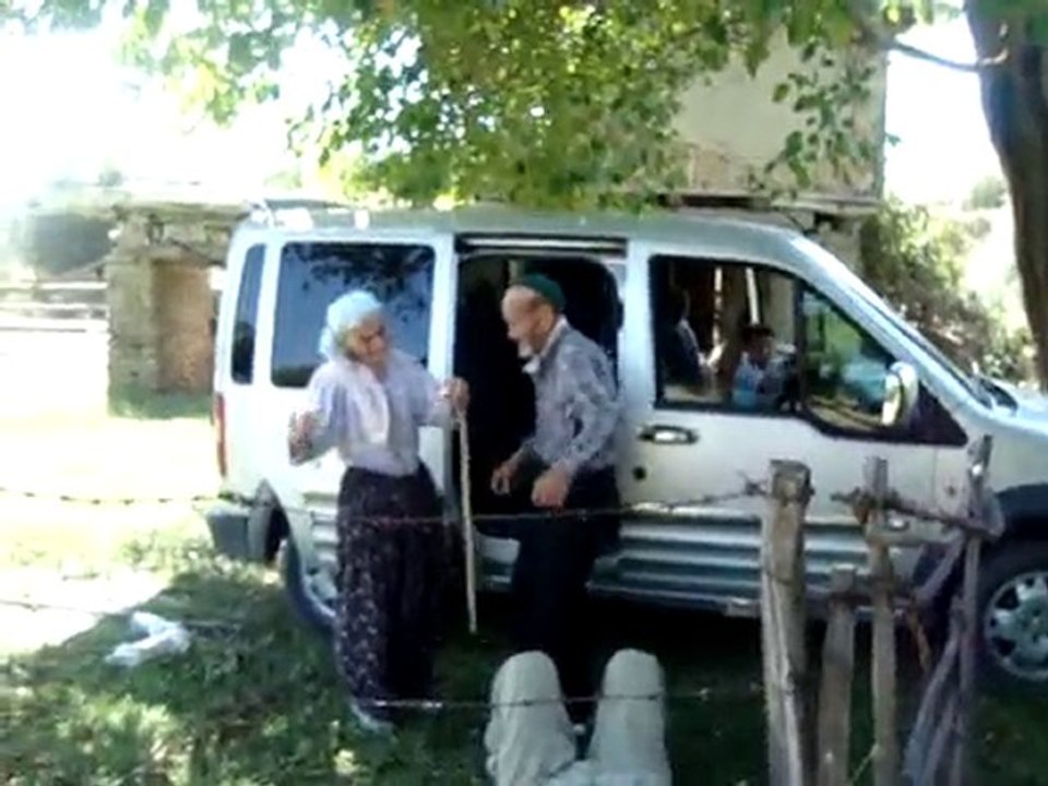 Hasan ağa aşka gelirse :)