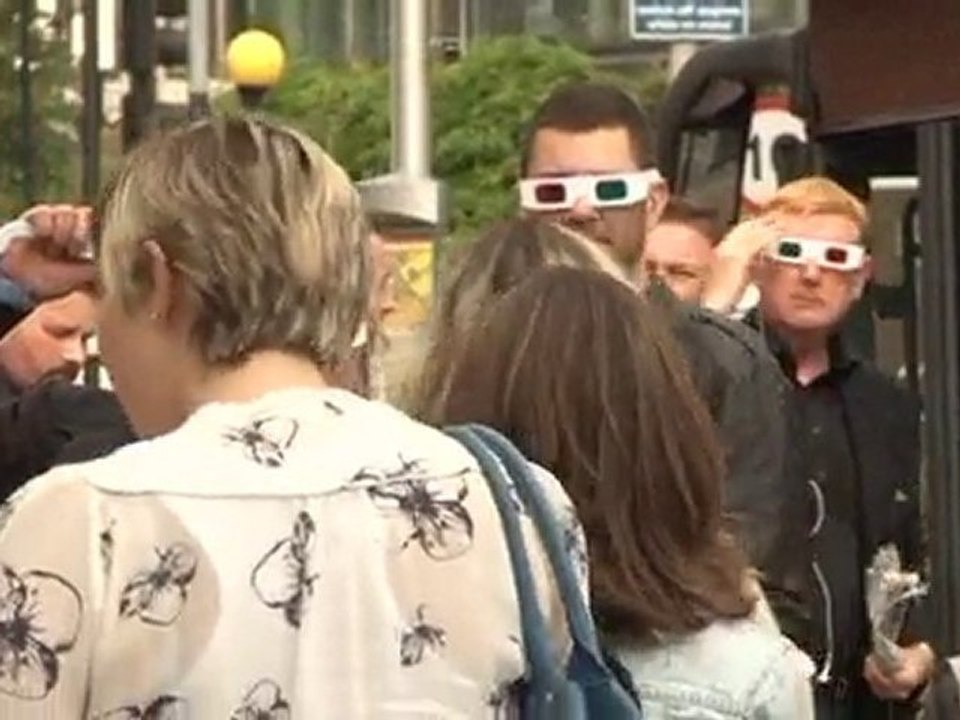 Wonderbra Full Effect 3D Billboard