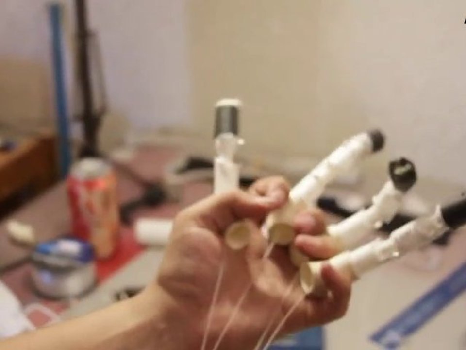 Terminator, Hellboy : Articulated Robotic Hand : DIY ...