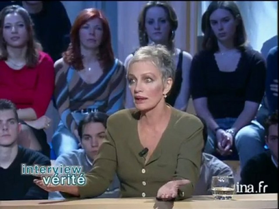 INA - Marie Laforet chez Ardisson