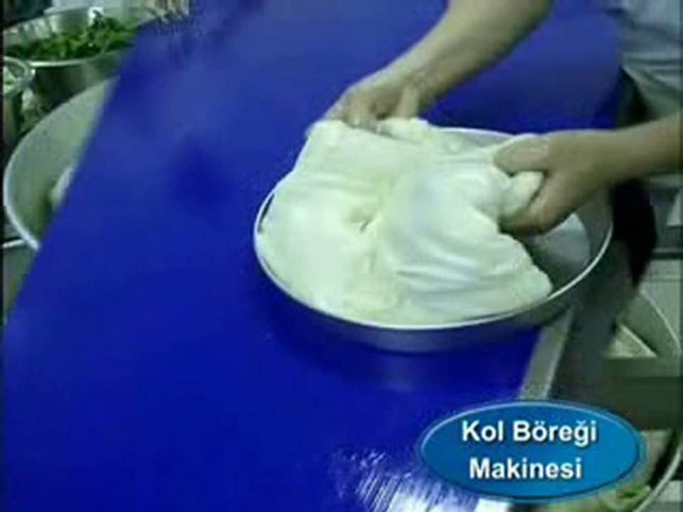 Kol böreği makinesi