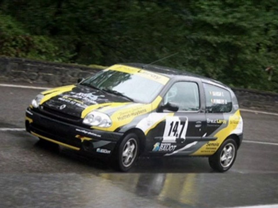 Montage video de la course de cote d Houyet  2010