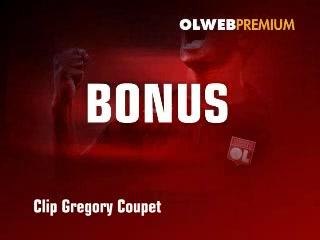 Clip Gregory Coupet