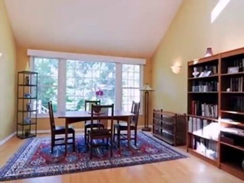 Homes for Sale - 2100 Trowbridge Ct - Glenview, IL 60026 - C