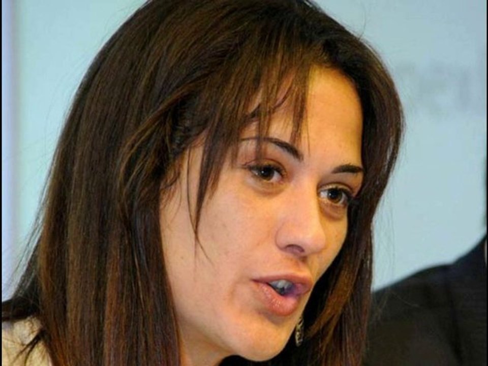 Sandrine Bélier pour la fermeture de la centrale de Cattenom