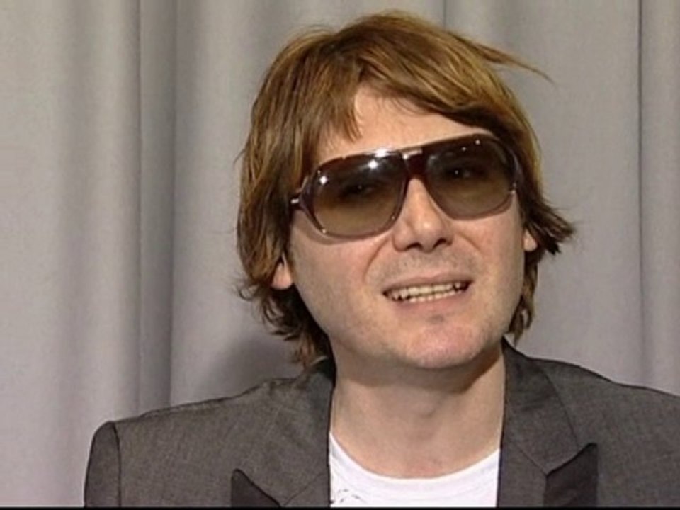 Manic Street Preachers aiming for the mainstream?