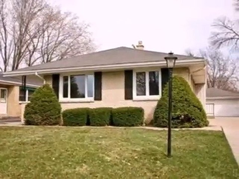 Homes for Sale - 4122 N 94th St - Wauwatosa, WI 53222 - Cold