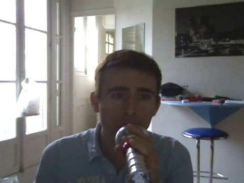 Wiwi égratigne j'ai toujours un sourire