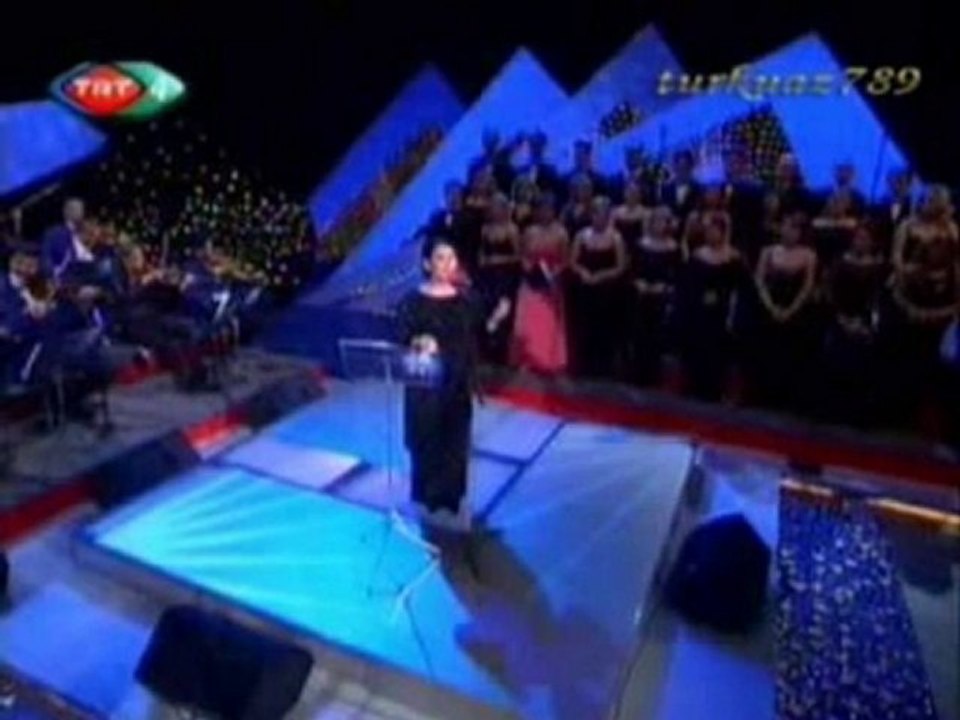 Lale Mumcu Başel £££ MENDİLİMİN YEŞİLİ (AMAN DOKTOR)