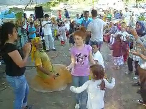 Sarı yazma altında