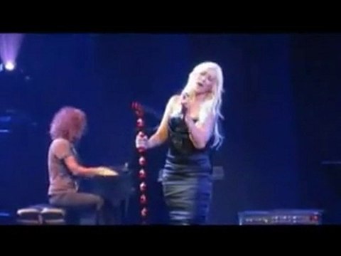 Christina Aguilera - Imagine (John Lennon Cover)