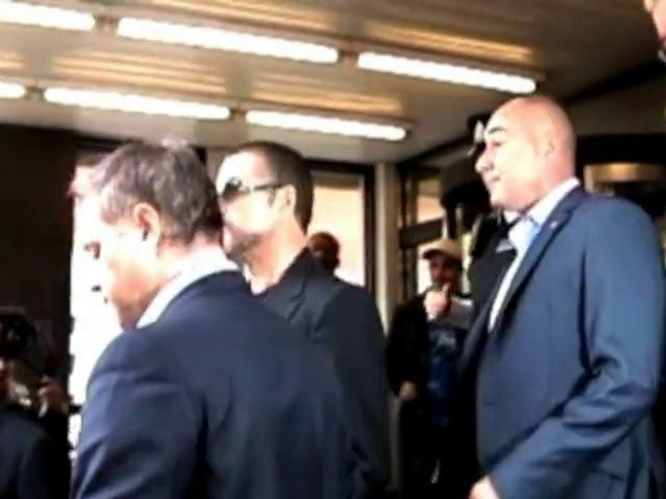 Sntv - exklusiv: knast für george michael