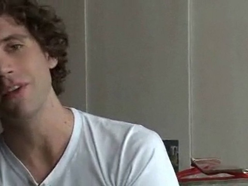 2009.11.22 - Mika interview@Australian Idol