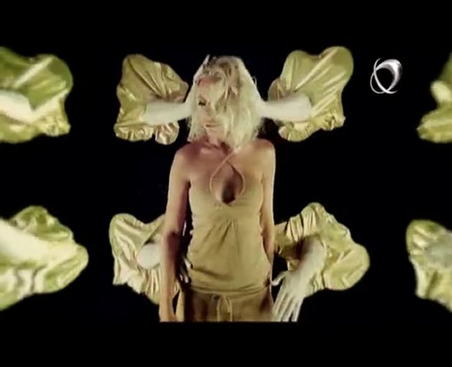 Alisia - Tvoq Totalno[www.bgboard.net - by CaMeTT ]