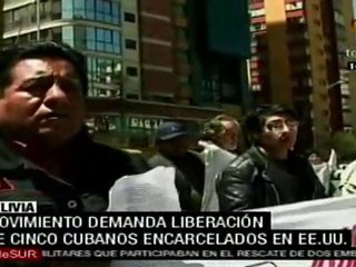 Movimiento boliviano demanda liberación de 5 cubanos antite