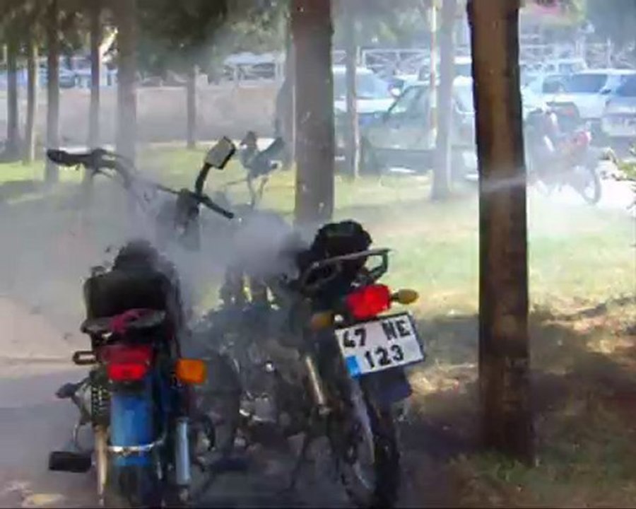 Hükümet Konağı Bahçesinde Motor Yangını - Nusaybin Haber