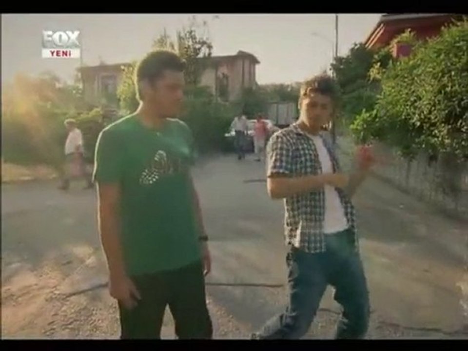 Çakıl Taşları (Tanıtım)