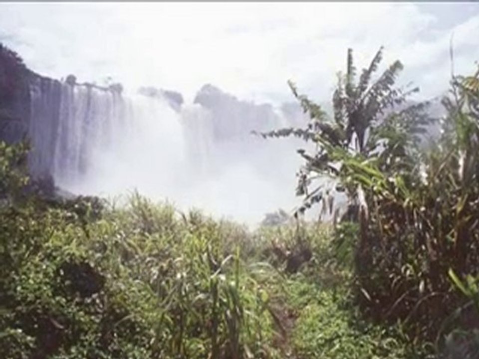 EX-QUEDAS DUQUE DE BRANGANÇA ( KALANDULA )  Malanje-Angola