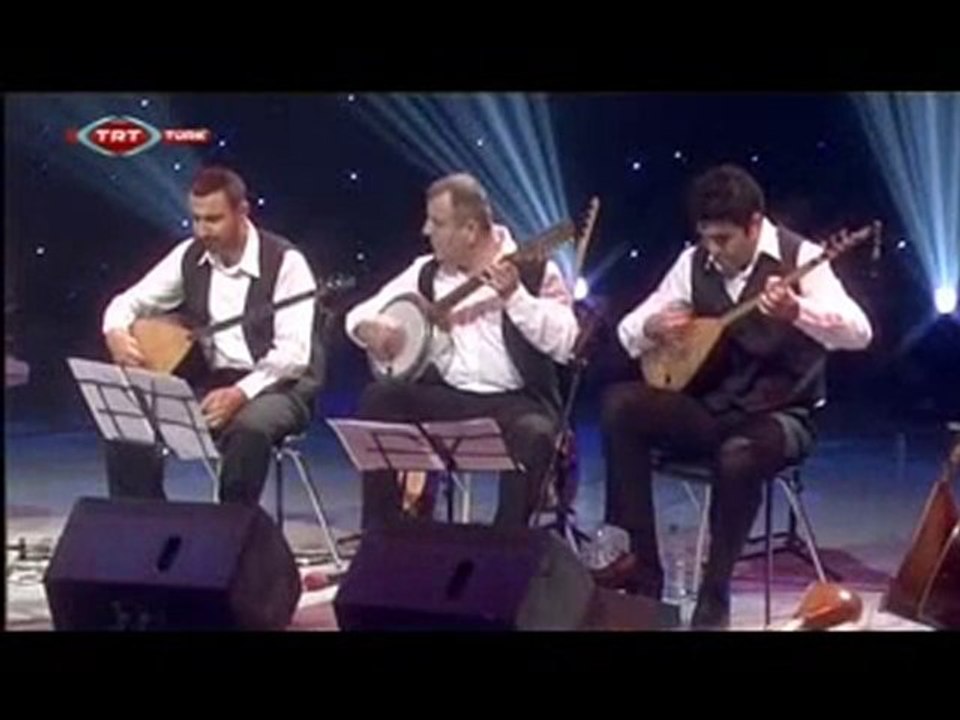 MÜNEVVER ÖZDEMİR  HEL HELE VERİN GELİNE  YEDİVEREN TRT