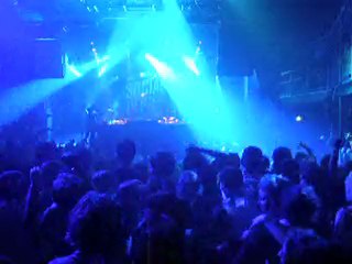 sebastiAn mix Threnody & Positif