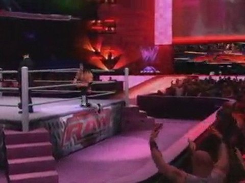 Bret Hart Entrance & Finisher - WWE SmackDown vs. RAW 2011