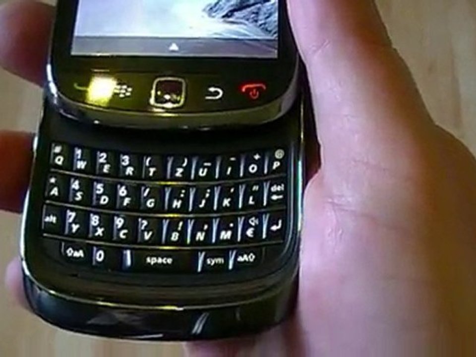 Unboxing: Blackberry Torch 9800