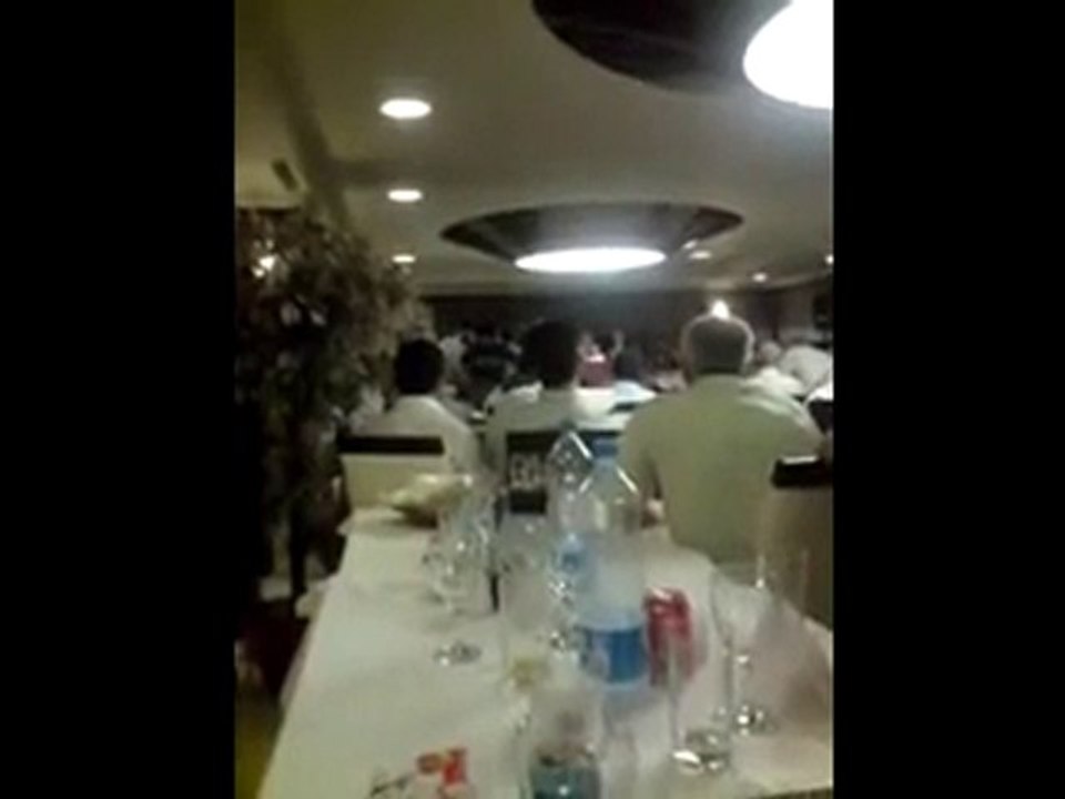 Yeni kongre şarttır.