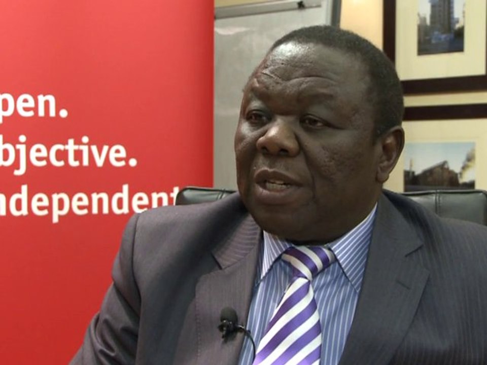 Zimbabwe PM sees constitutional referendum in 2011