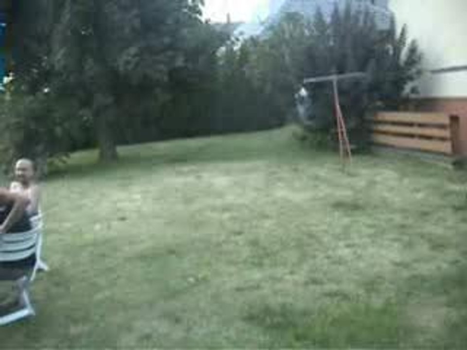 raf pisse sur Meuriss