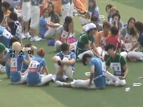 [FANCAM] 100914 2PM Idol Sports TAECYEON & WOOYOUNG