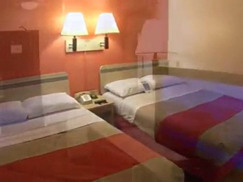 MOTEL 6 CHICAGO NORTH-GLENVIEW Video Tour