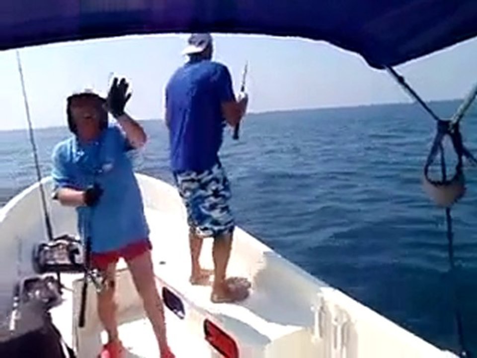 JIGGING CHRISTIAN VERSUS HENRY