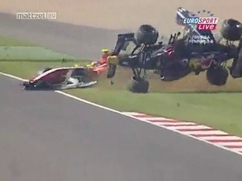 WSBR silverstone 2010 big crash start