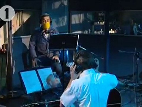 Robbie Williams Human (The Killers) Live Lounge