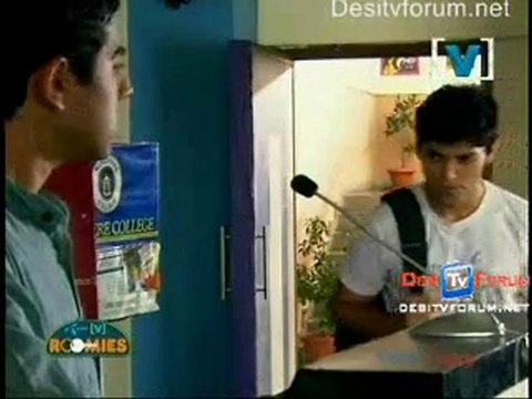 [V] Roomies 18th September 2010 - pt4