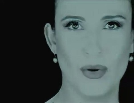 Ayşegül Aldinç - Beni Hatırla