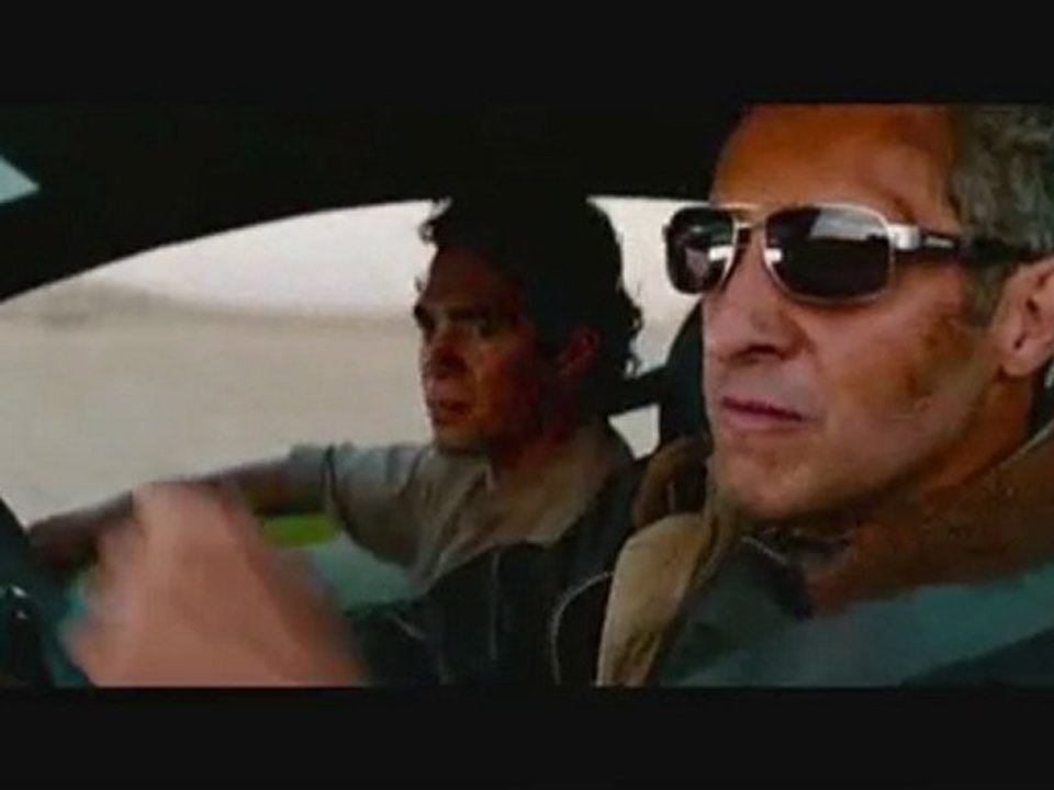 un uomo da solo, tradito dal paese che ama..'Simmons'