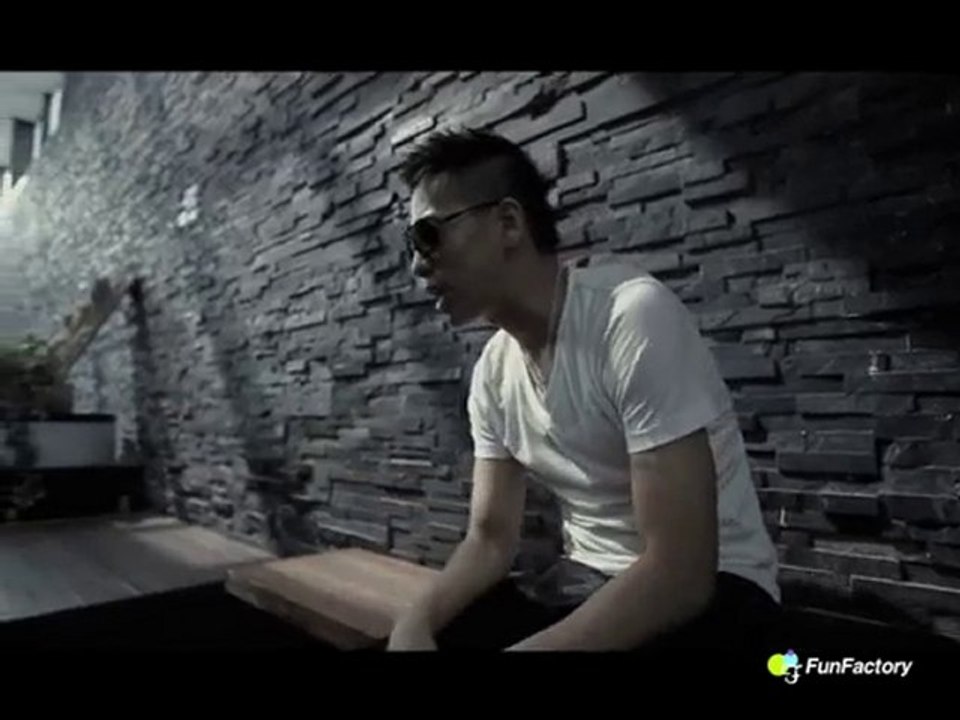 Sunny Side - Bad Guy Good Girl (feat. Gayoon)