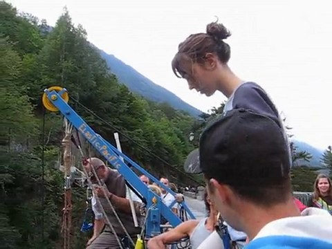 Vidéo 1 - Saut Elastique Marie 12.09.2010