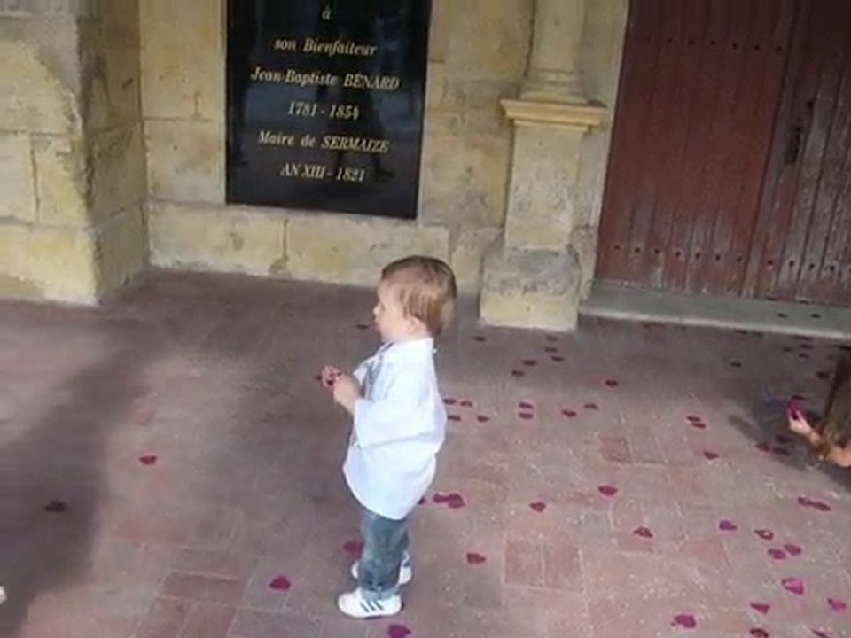 tom au mariage