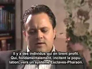 Dr. Andrew Moulden 2sur3